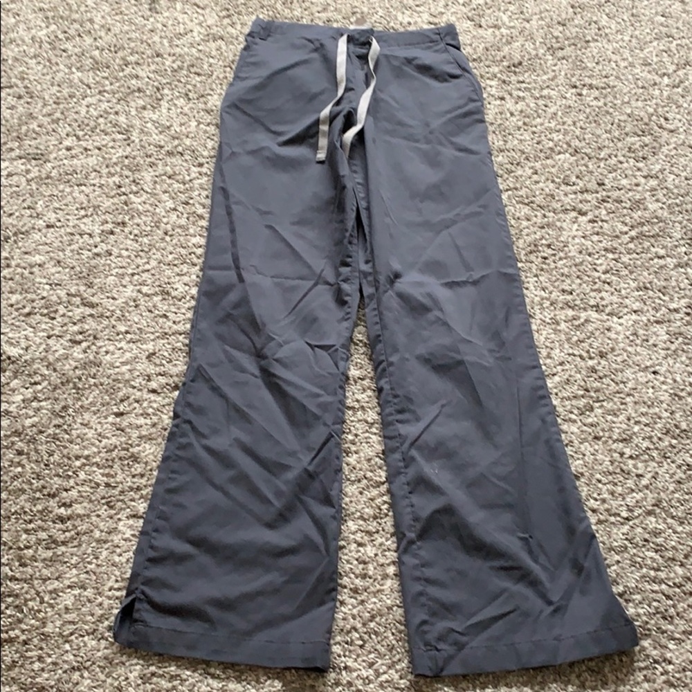 Scrub pants